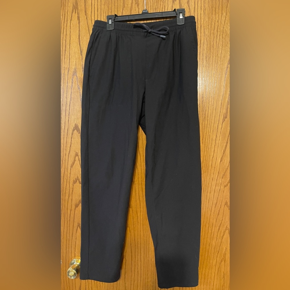 Lands End Black Elastic Waist drawstring tech sweats Medium